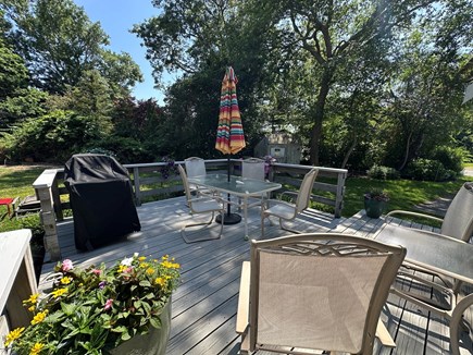 Brewster Cape Cod vacation rental - Seating for 6