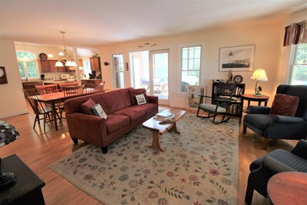 Cotuit Cape Cod vacation rental - Family room