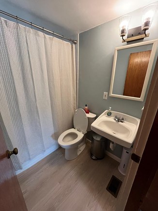 Popponesset/ New Seabury Cape Cod vacation rental - Bathroom