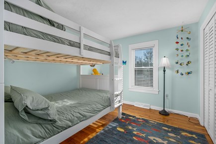 Harwich Cape Cod vacation rental - Full over full bunk beds
