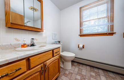 Brewster Cape Cod vacation rental - Secondary Bathroom (2nd Floor)