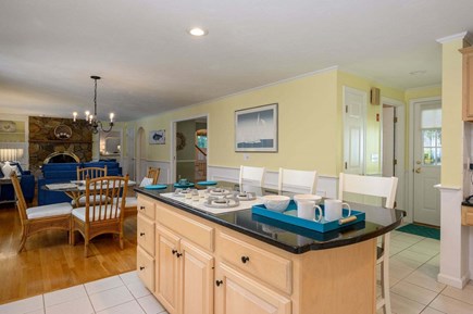 Harwich Port Cape Cod vacation rental - Kitchen Island