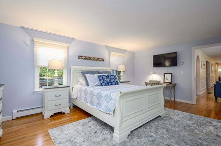 Harwich Port Cape Cod vacation rental - Bedroom #1 Queen-Size