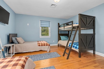 Harwich Port Cape Cod vacation rental - Two twins with bunk bed twins