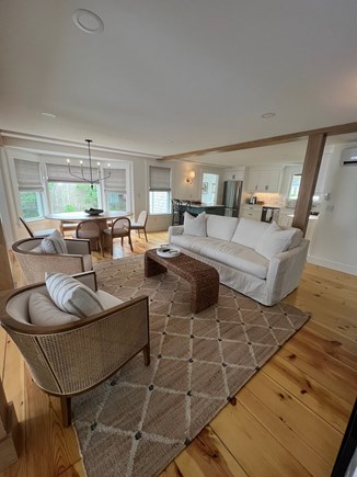 Harwich Port Cape Cod vacation rental - Living Room Seating