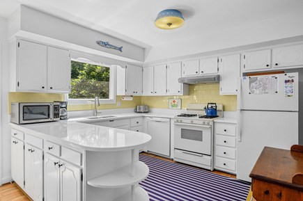 Chatham Cape Cod vacation rental - Bright kitchen