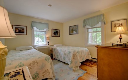 Hyannis Cape Cod vacation rental - First Floor Twin Bedroom