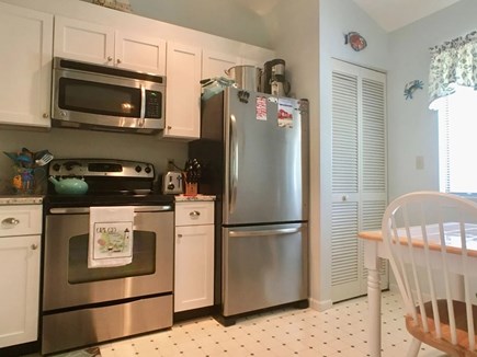 Brewster, Ocean Edge Cape Cod vacation rental - Kitchen