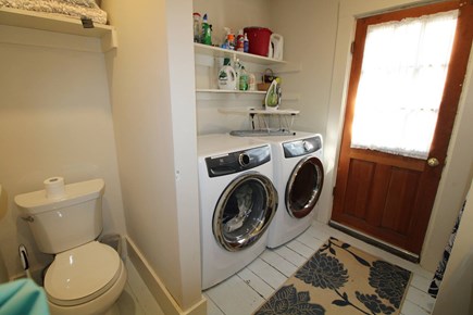 Wellfleet Cape Cod vacation rental - 1st floor bath with washer dryer