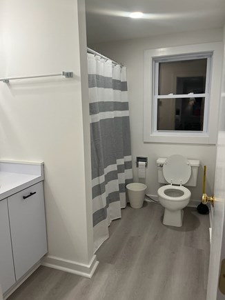 Dennis Cape Cod vacation rental - First floor full bath
