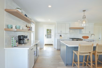 Falmouth  Cape Cod vacation rental - Island seating and coffee area