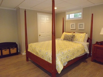 Chatham Cape Cod vacation rental - Lower Level Queen Room