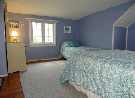 South Yarmouth Cape Cod vacation rental - Upstairs bedroom with full bed and twin bed