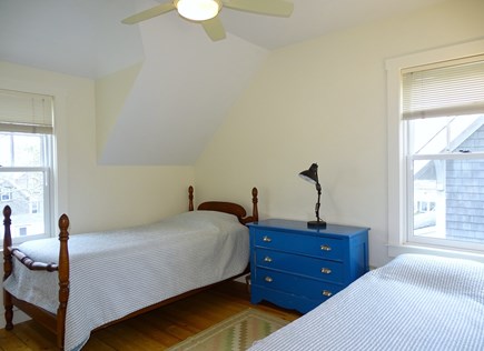 Falmouth, Menauhant Cape Cod vacation rental - Twin bedroom upstairs – hard wood floors, ceiling fan