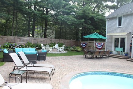 Osterville Cape Cod vacation rental - Plenty of seating