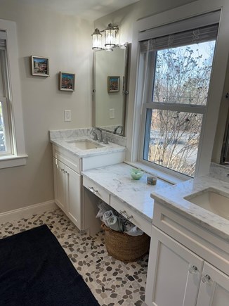 Falmouth Cape Cod vacation rental - Primary full bathroom