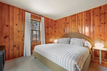 Dennis Port Cape Cod vacation rental - King size bed
