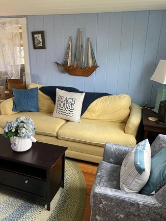 Bourne, Pocasset Cape Cod vacation rental - One of two seating areas