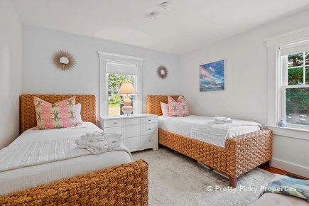 Chatham Cape Cod vacation rental - Main floor guest room with 2 twin beds.
