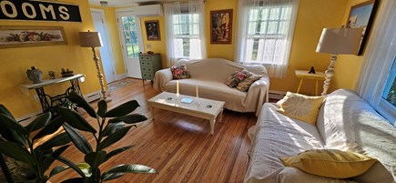 Wellfleet Cape Cod vacation rental - Living room main