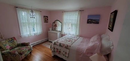 Wellfleet Cape Cod vacation rental - Bedroom 2 (downstairs, double bed)
