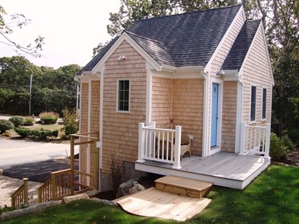 Harwich Port Cape Cod vacation rental - Private driveway