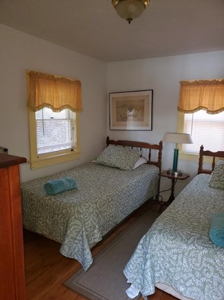 Wellfleet Cape Cod vacation rental - Downstairs bedroom with 2 twin sized beds.
