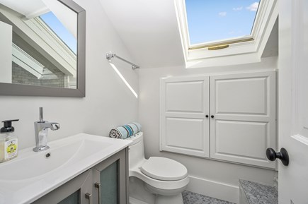 Harwich Port Cape Cod vacation rental - En suite bathroom to the 2 double beds