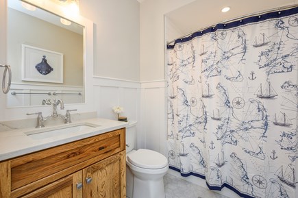 Harwich Port Cape Cod vacation rental - Full bath with shower/tub combo