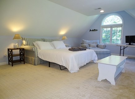 Between Falmouth &Woods Hole Cape Cod vacation rental - Spare room with office area, pull out sofabed