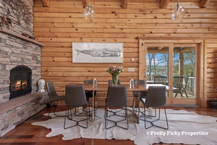 Yarmouth Cape Cod vacation rental - The adjacent dining area easily seats up to eight