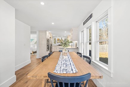 Yarmouth Cape Cod vacation rental - Nice dining room table