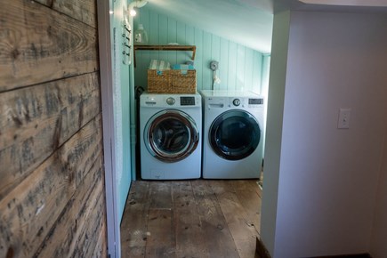 Truro Cape Cod vacation rental - Laundry