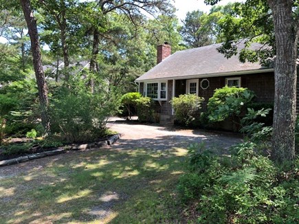 Mashpee Cape Cod vacation rental - Front of property
