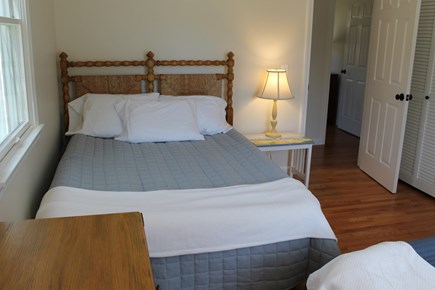 Harwich Cape Cod vacation rental - Bedroom #2 Queen Bed and Full Bed (view 2)