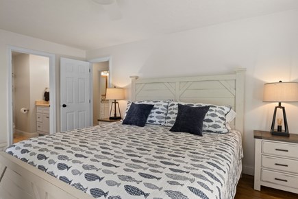 Yarmouth Port Cape Cod vacation rental - Spacious & Comfortable.