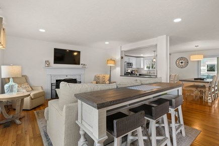 Yarmouth Port Cape Cod vacation rental - Open floor plan, recessed lighting, central air, Wifi ...