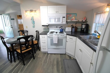 Yarmouth Cape Cod vacation rental - Dining and kitchen