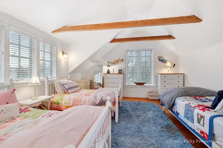 Brewster Cape Cod vacation rental - Upper level bedroom with three twin beds