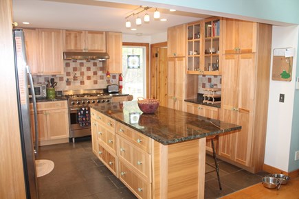 Wellfleet, Lt Island - 378 Cape Cod vacation rental - Updated Kitchen
