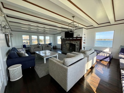 Yarmouth Cape Cod vacation rental - Main living room