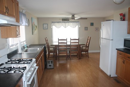 Wellfleet, Marconi - 3990 Cape Cod vacation rental - Kitchen & Dining Area