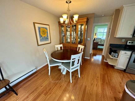 Brewster, Ocean Edge Cape Cod vacation rental - Dining Area