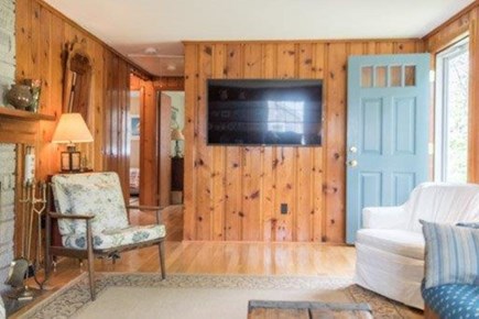 Popponesset Cape Cod vacation rental - Modern amenities in classic cottage.