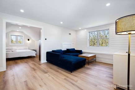 West Yarmouth Cape Cod vacation rental - Sitting area on the third level