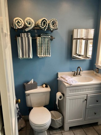 Provincetown Cape Cod vacation rental - Bath with Fresh Towels