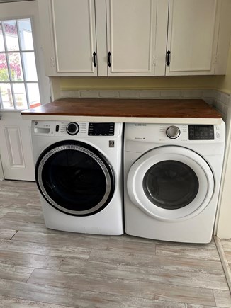 Dennisport Cape Cod vacation rental - Washer/Dryer