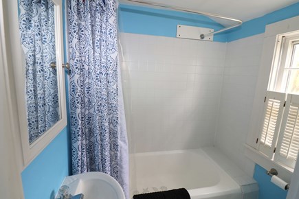 East Dennis Cape Cod vacation rental - 2nd Floor Bath