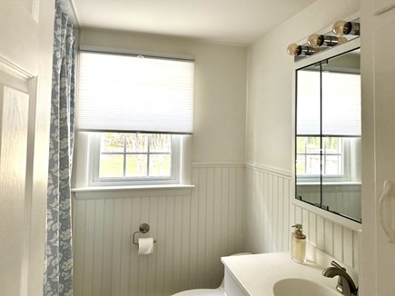 Falmouth Cape Cod vacation rental - Full Bathroom 1