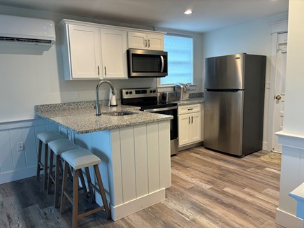 East Falmouth Cape Cod vacation rental - All new appliances!